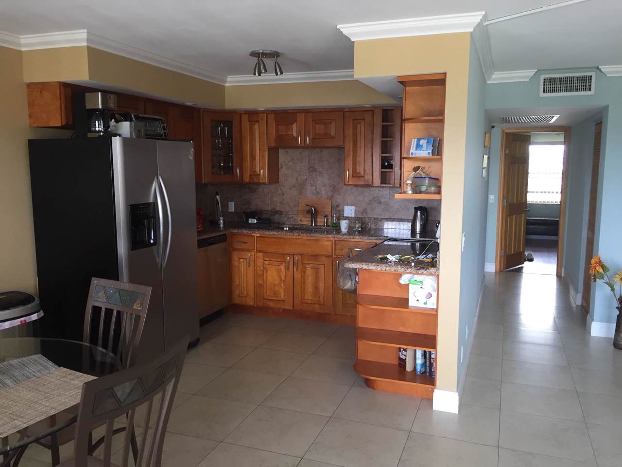 3051 Lincoln C - Photo 1