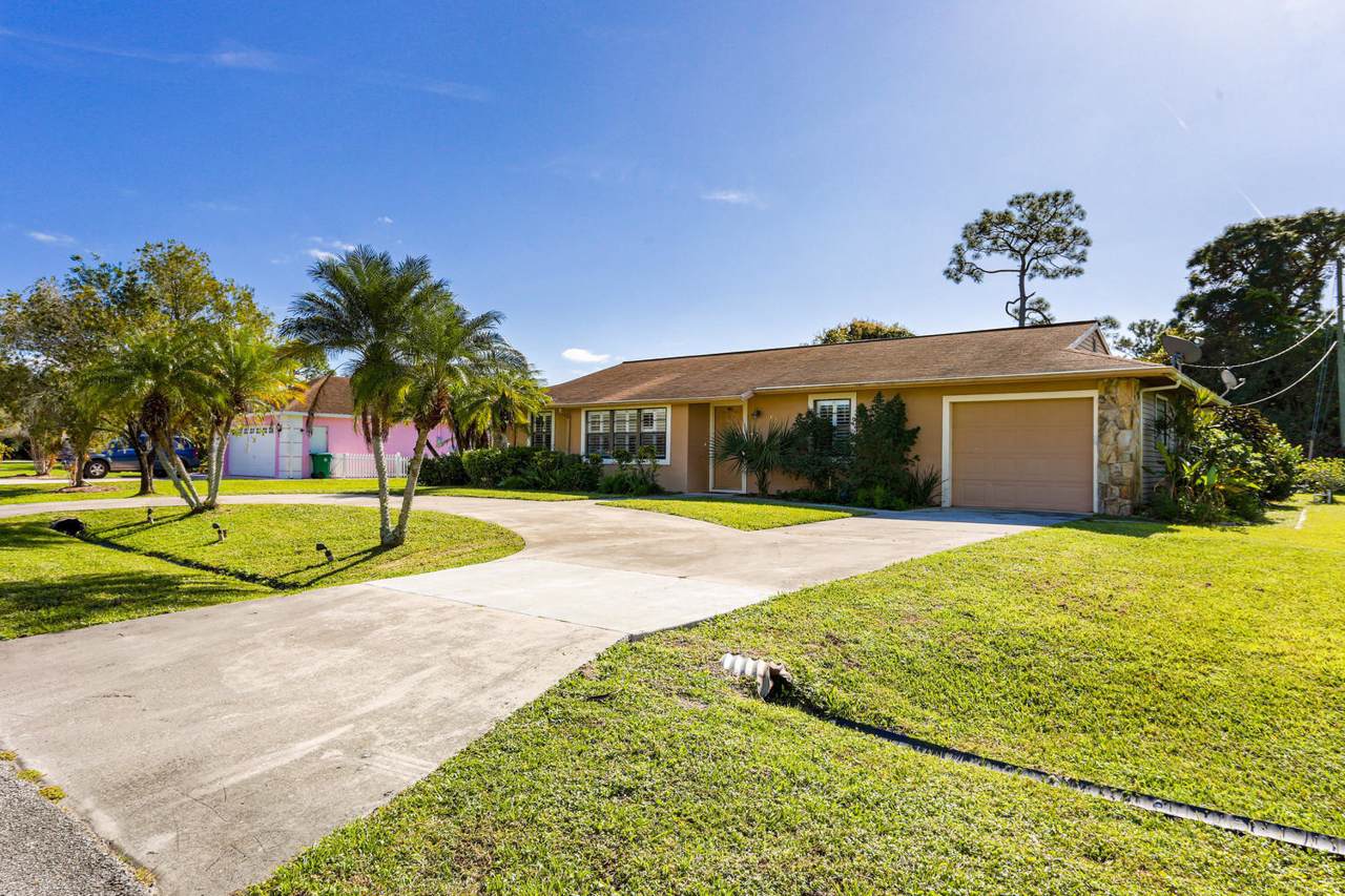 2113 Shipping Road - Photo 1