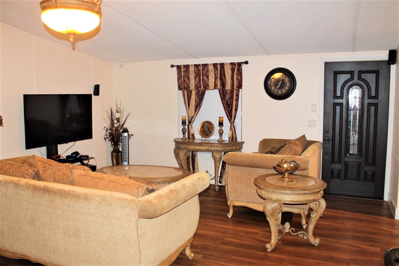 1836 Matthew Loop - Photo 1