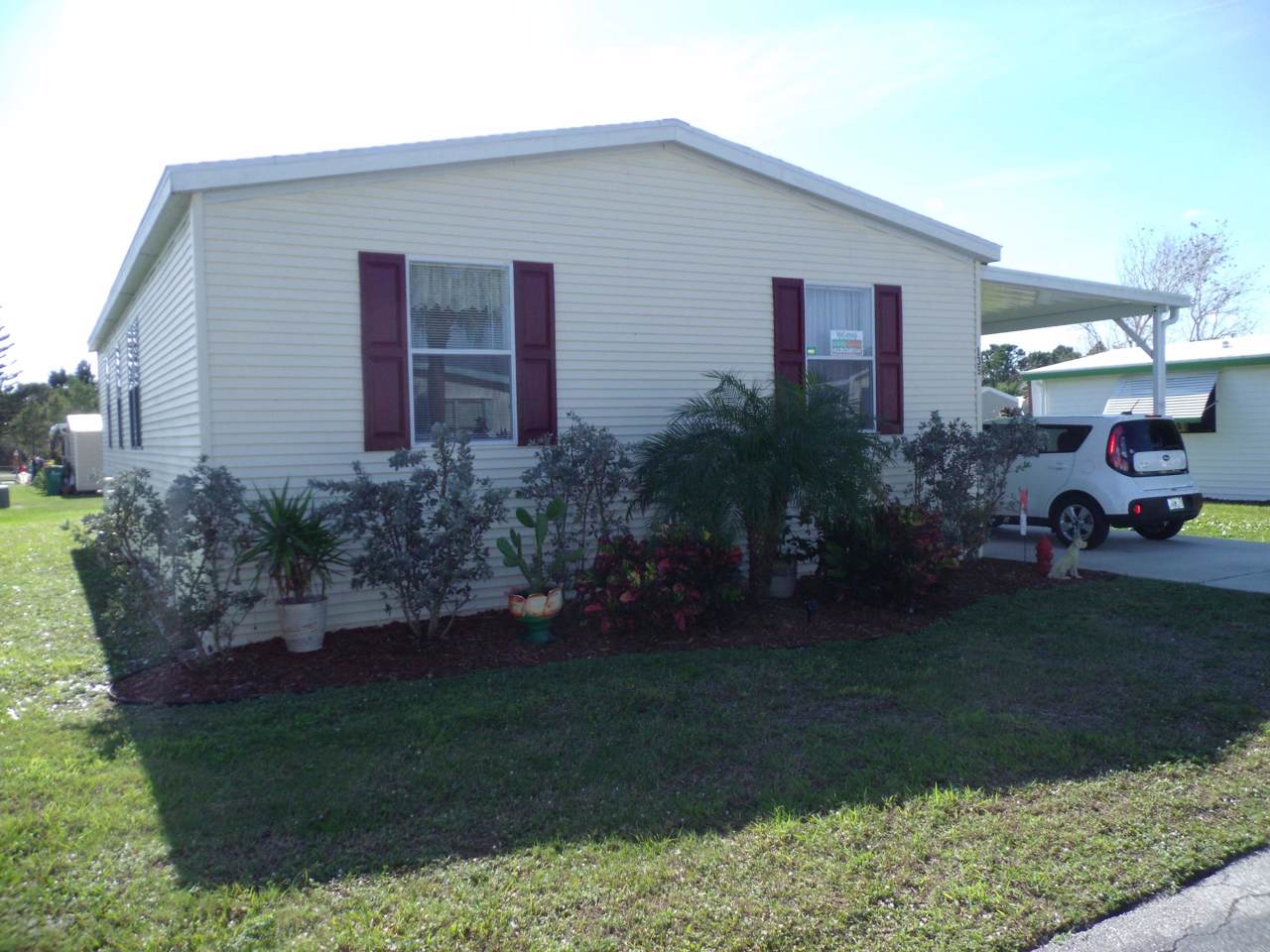 135 Harborhill Road - Photo 1