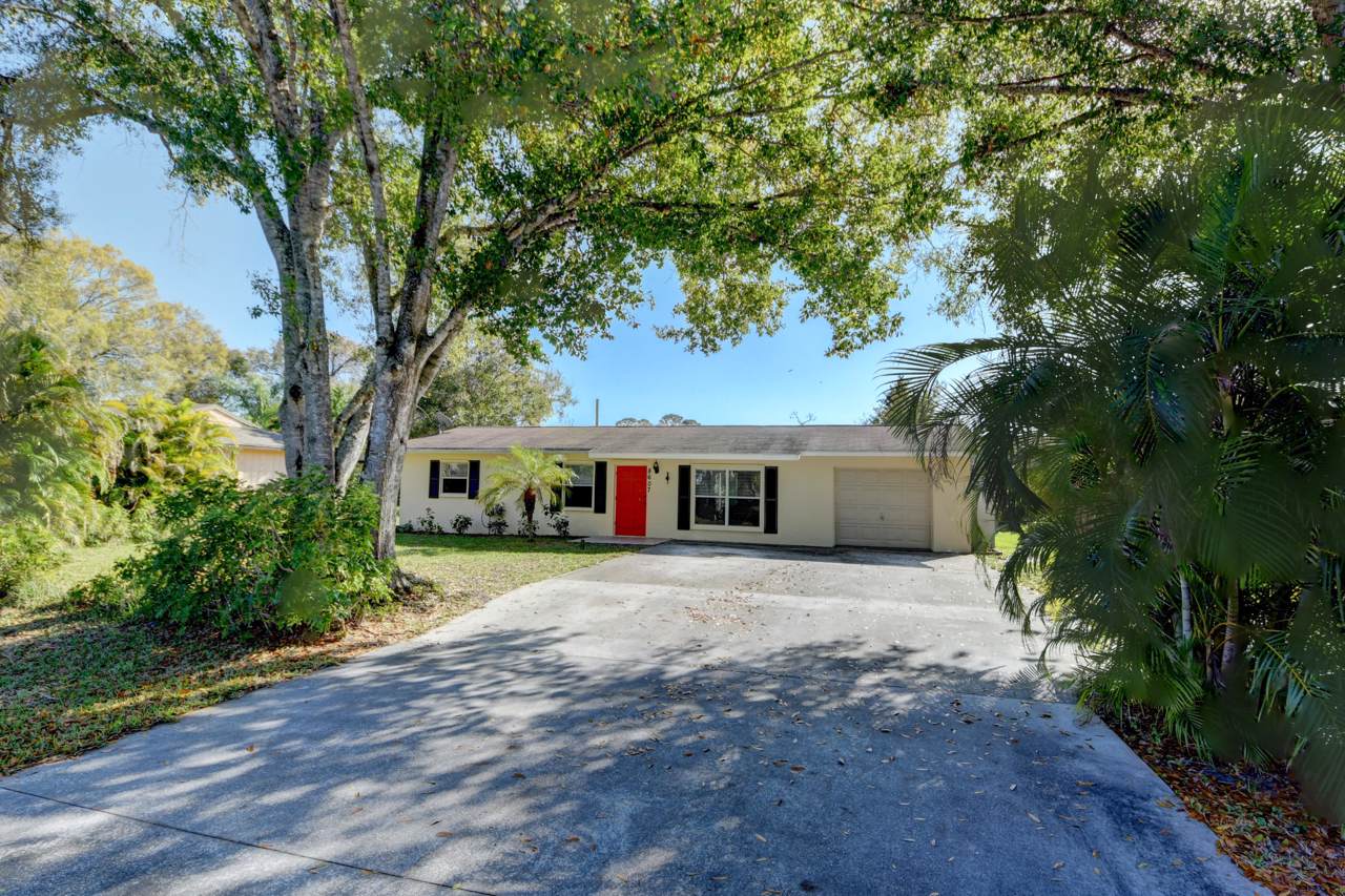 8607 Belleair Avenue - Photo 1 8607 Belleair Avenue - Photo 1