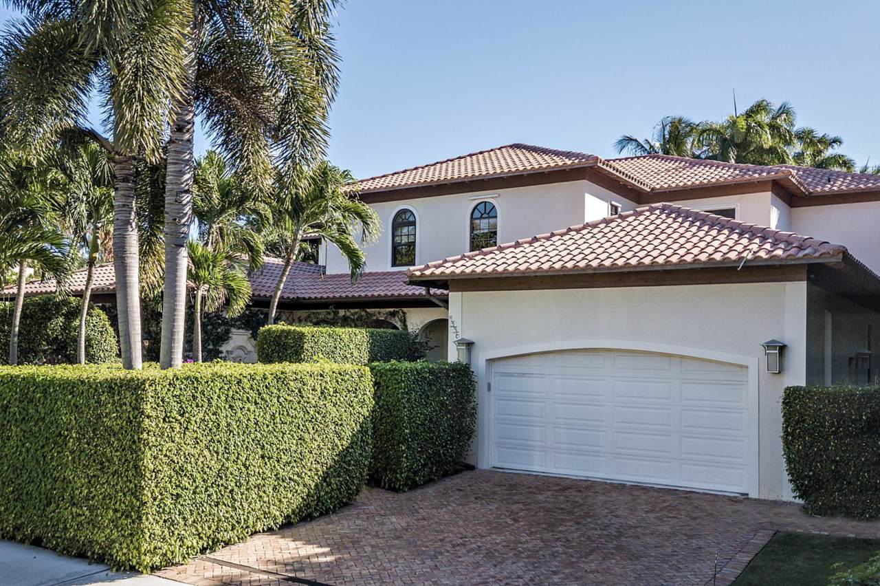 336 Australian Avenue - Photo 1