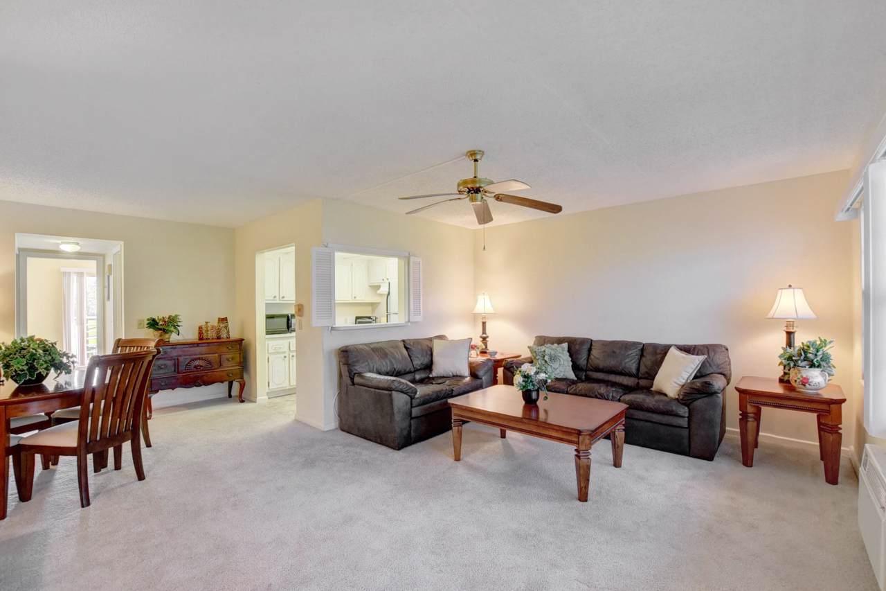 23 Mansfield A - Photo 1