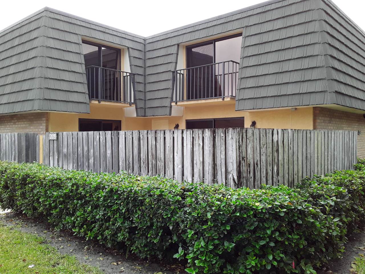 2105 21st Way - Photo 1