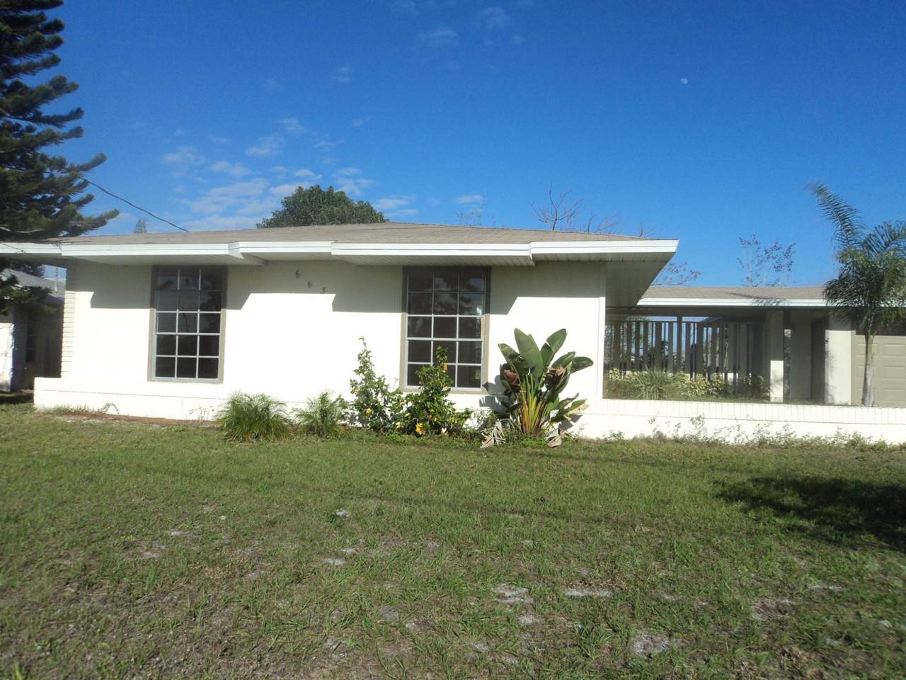 663 Harborview Drive - Photo 1
