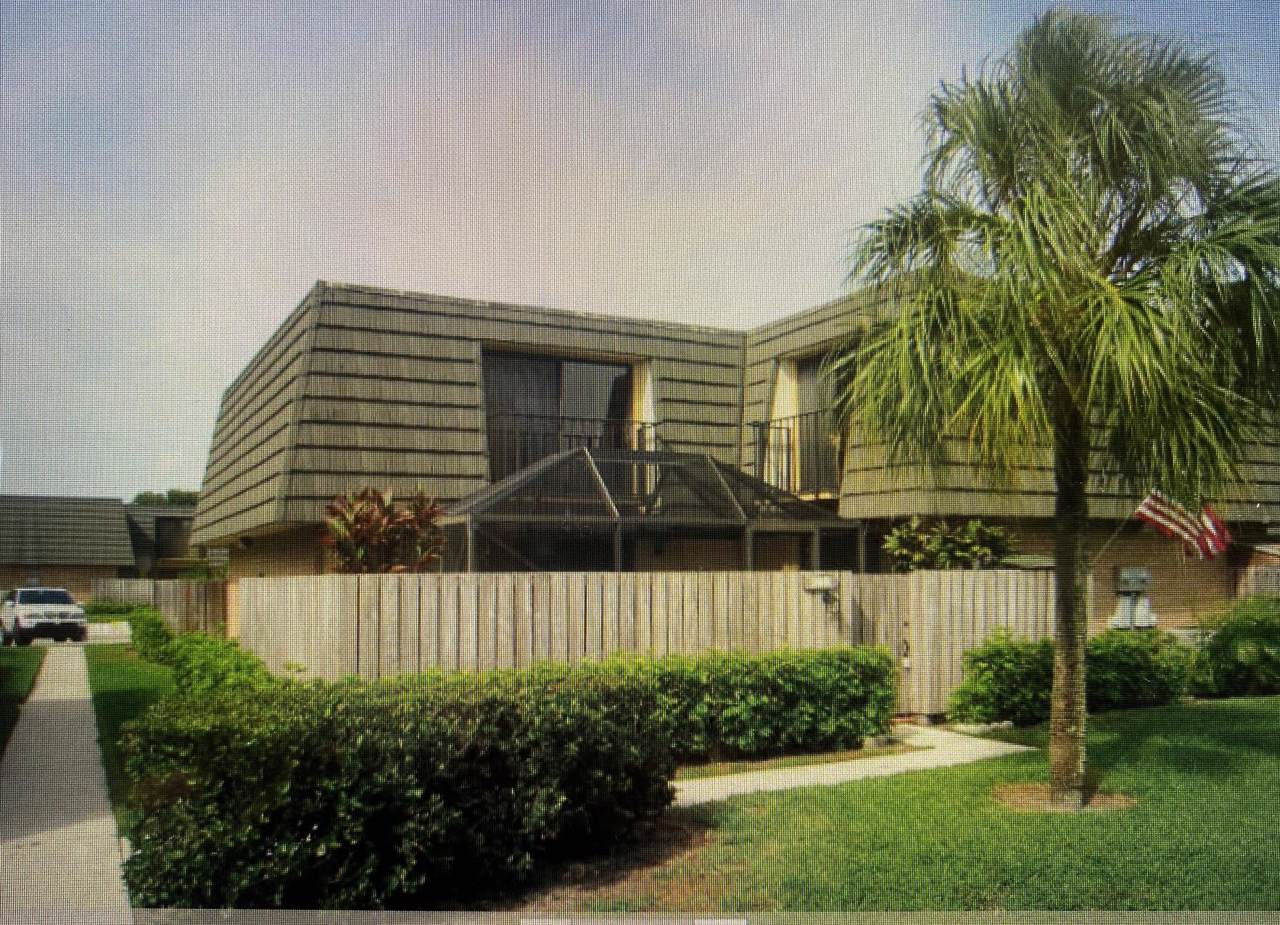3819 38th Way - Photo 1