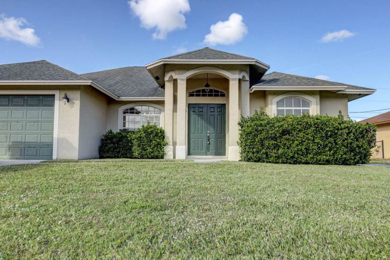 111 Milburn Circle - Photo 1