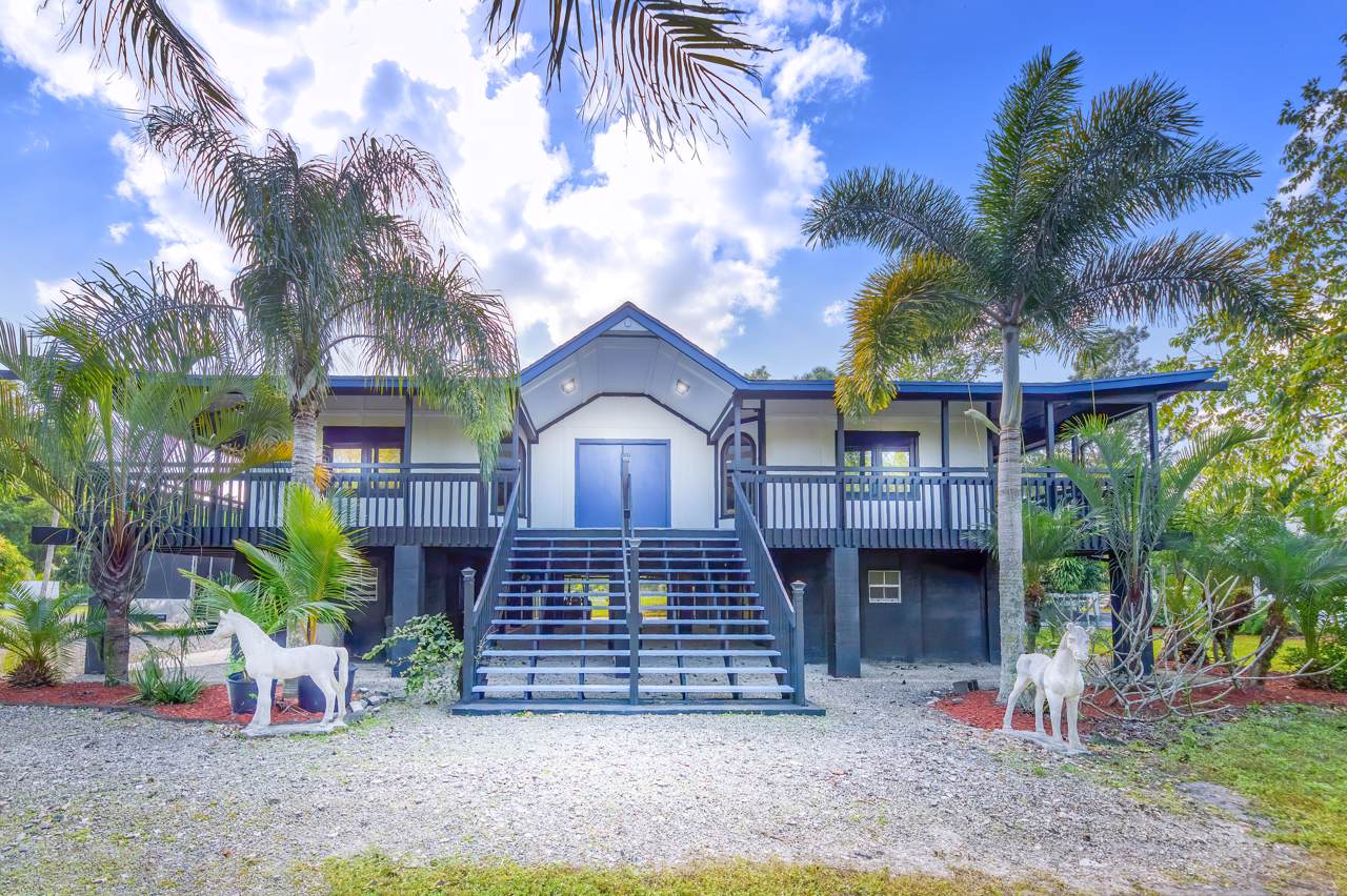19864 King Fisher Lane - Photo 1