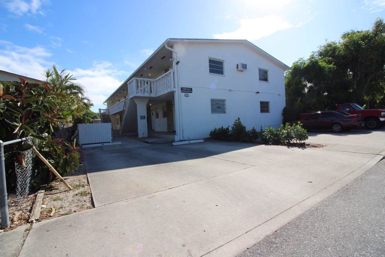 314 J Street - Photo 1
