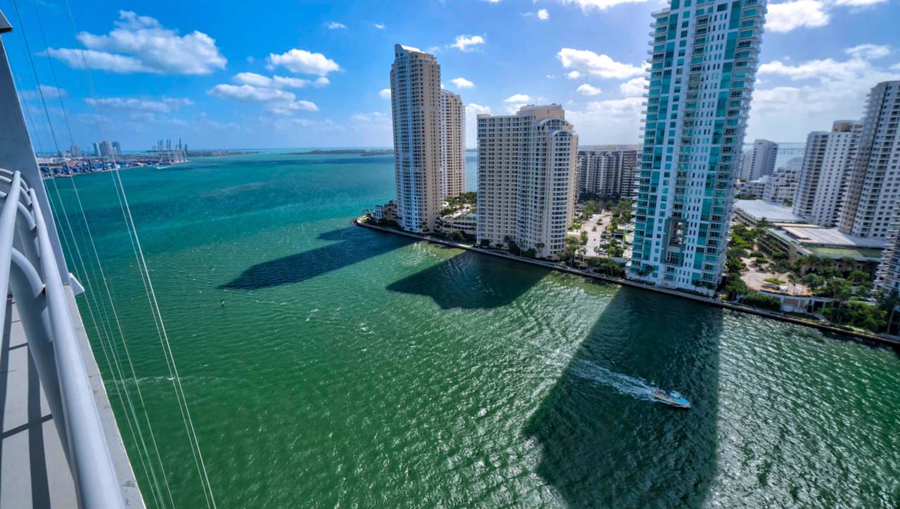 325 Biscayne Boulevard - Photo 1