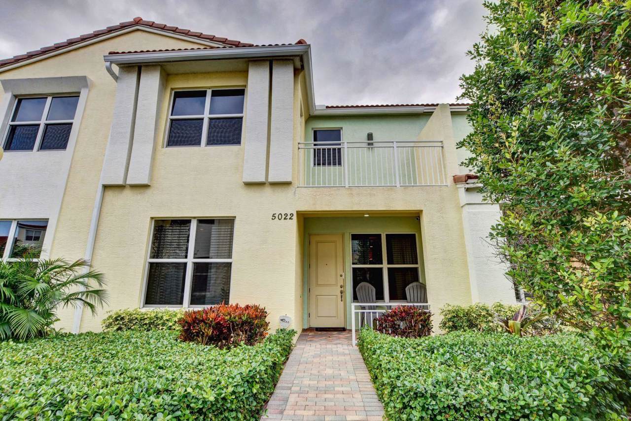 5022 16th Way - Photo 1
