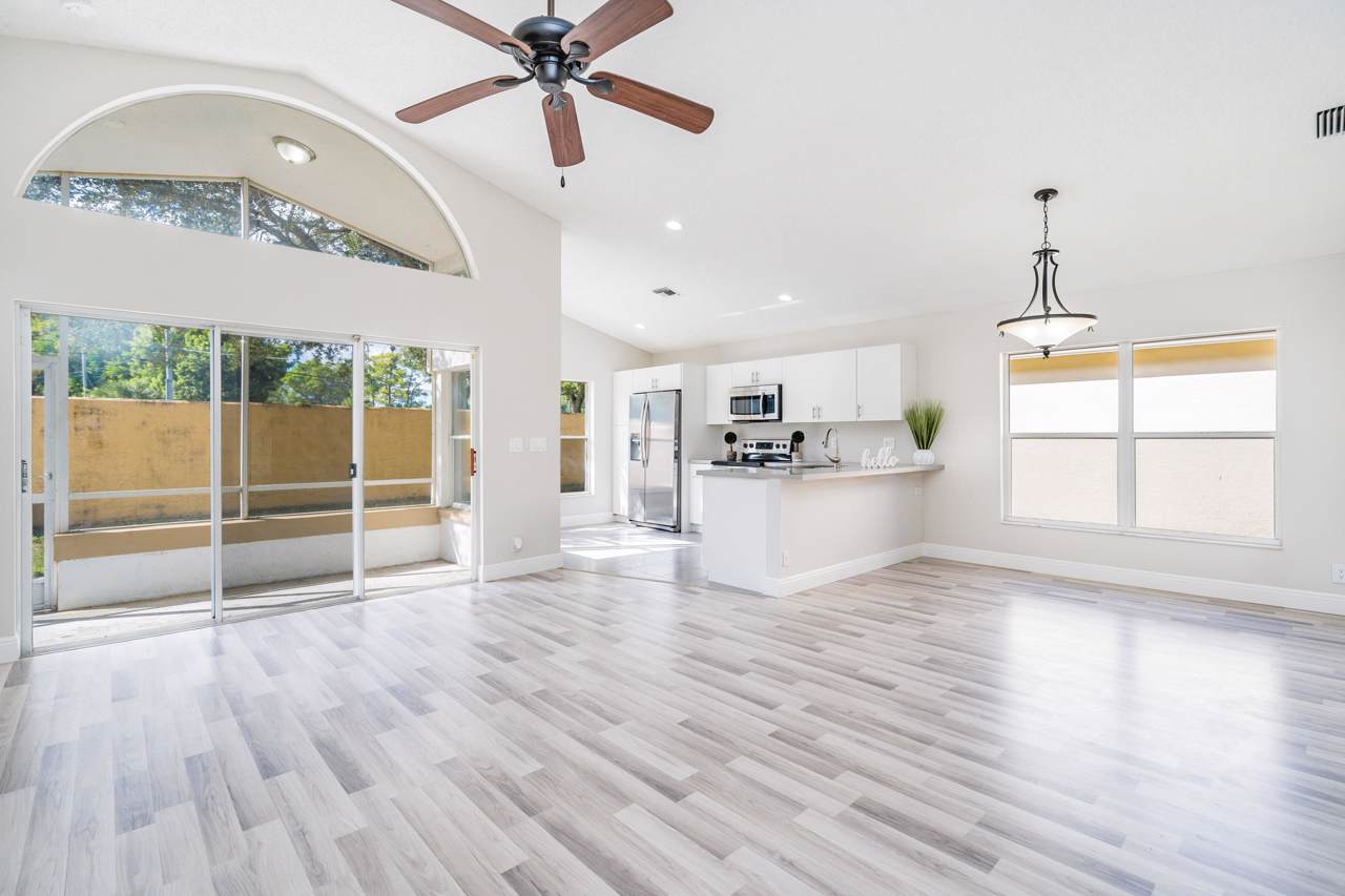 1021 Fairfax Circle - Photo 1