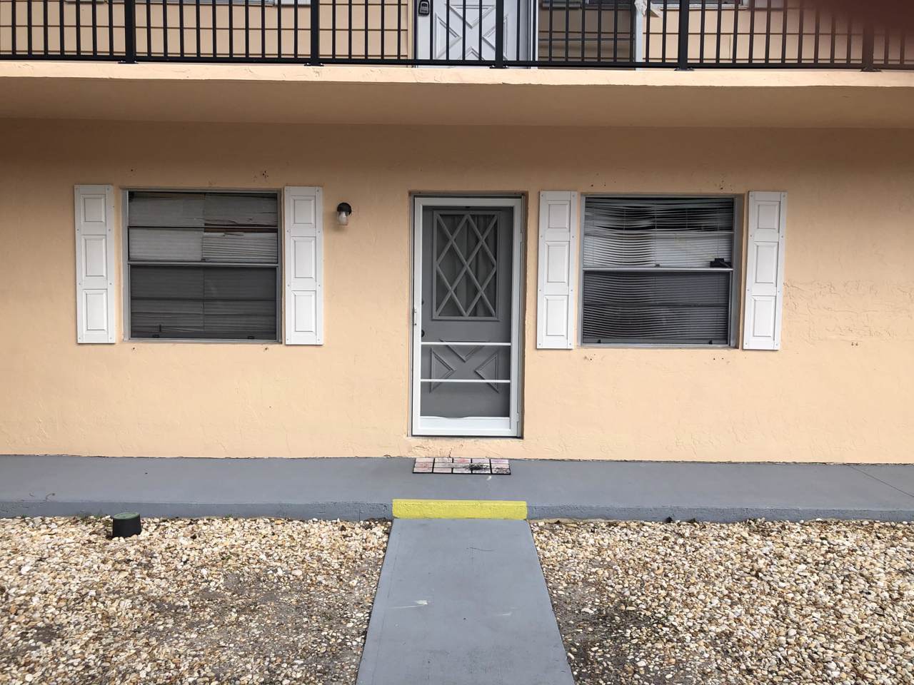 333 Martin Avenue - Photo 1