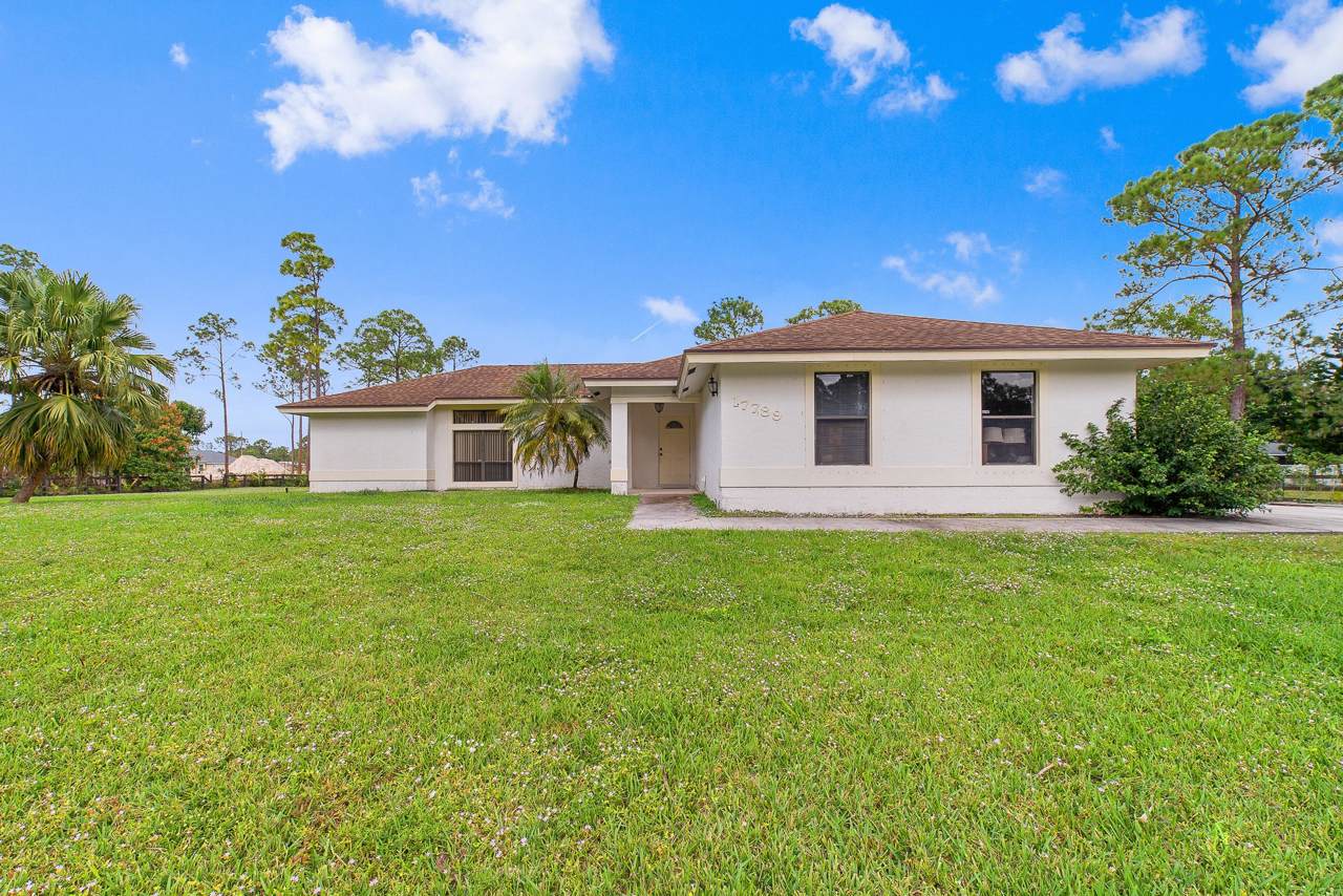 17789 46th Court - Photo 1