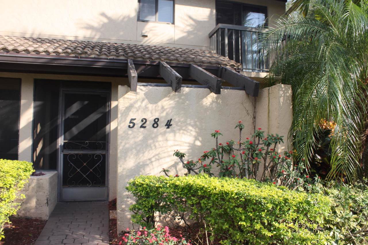 5284 Fountains Drive - Photo 1
