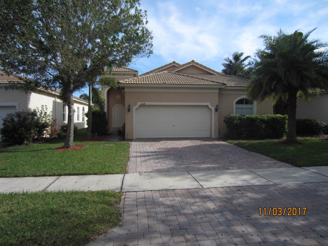 5614 Sunberry Circle - Photo 1
