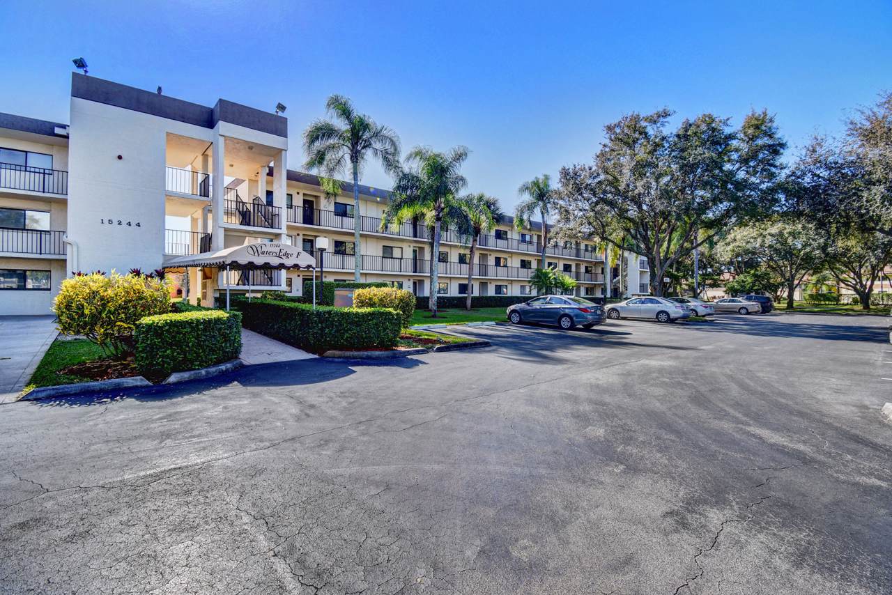15244 Lakes Of Delray Boulevard - Photo 1 15244 Lakes Of Delray Boulevard - Photo 1