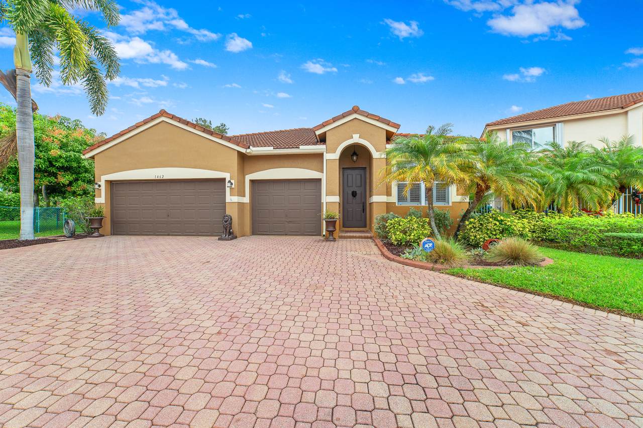 1462 Artimino Lane - Photo 1