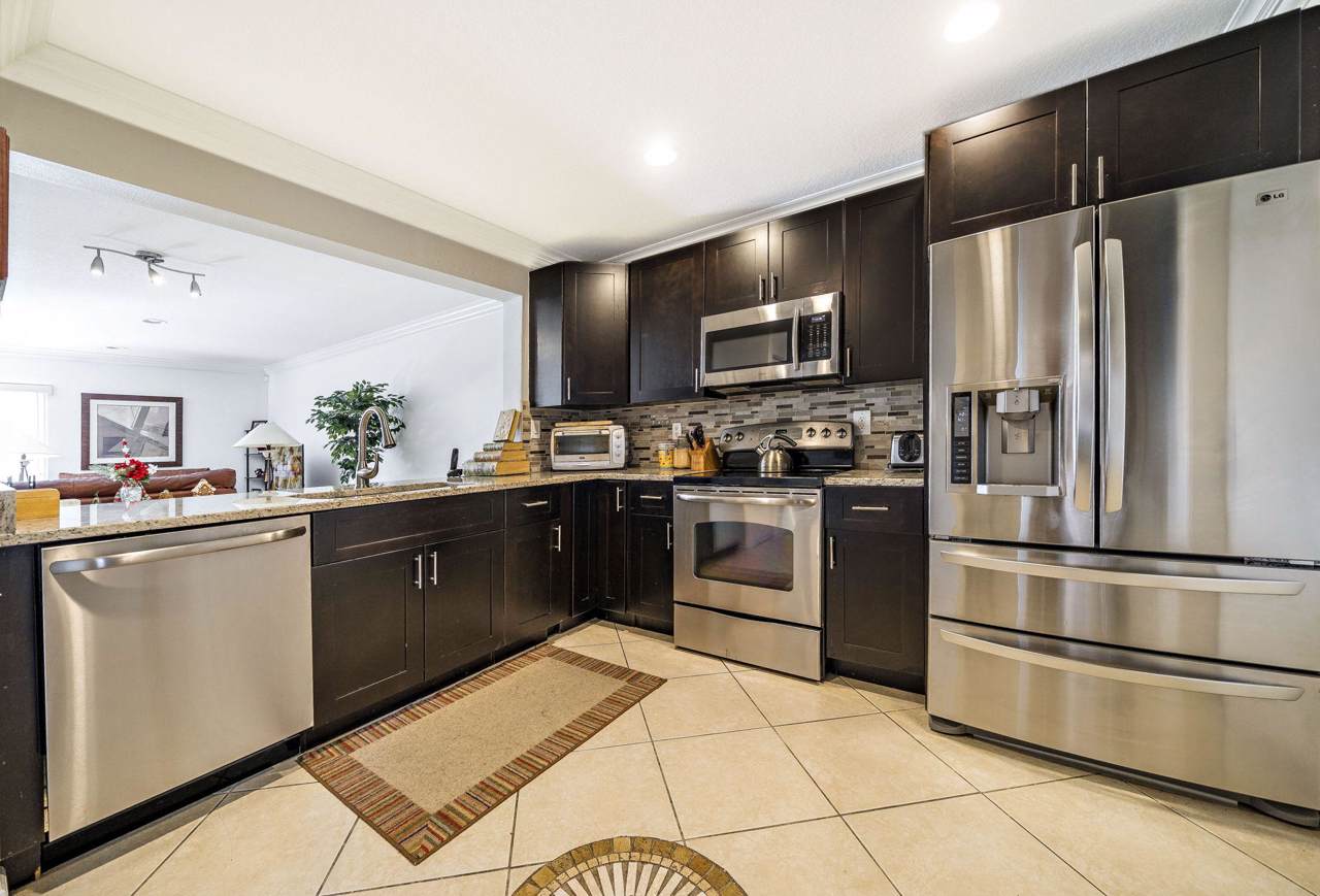 6116 Southard Street - Photo 1