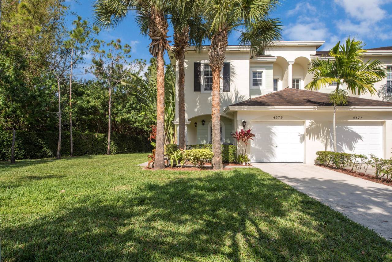 4379 Emerald Vista - Photo 1