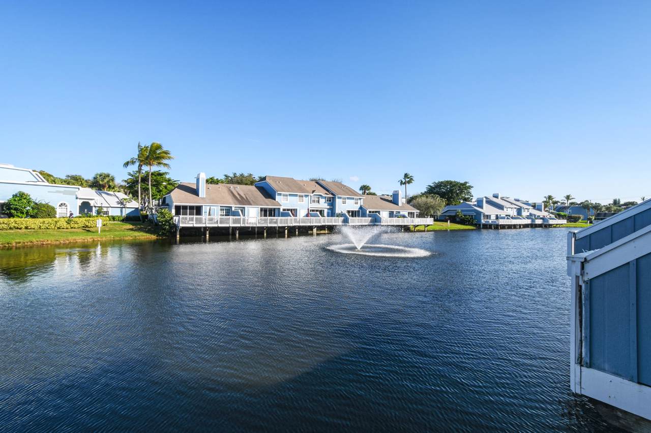 1511 Ocean Dunes Circle - Photo 1