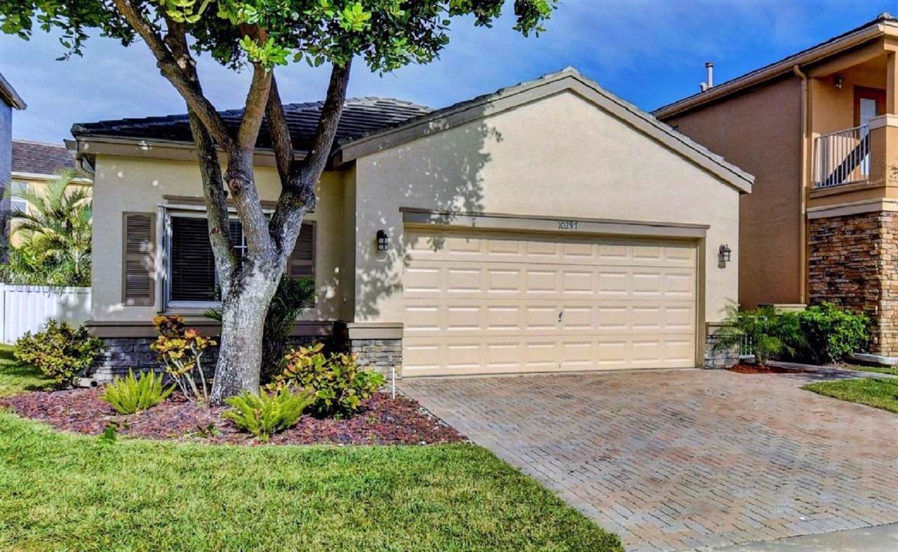 10297 Olde Clydesdale Circle - Photo 1
