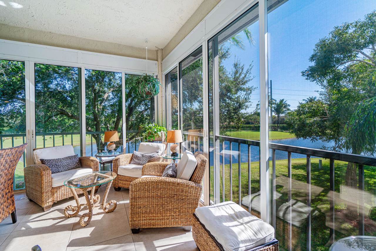5112 Lake Catalina Drive - Photo 1