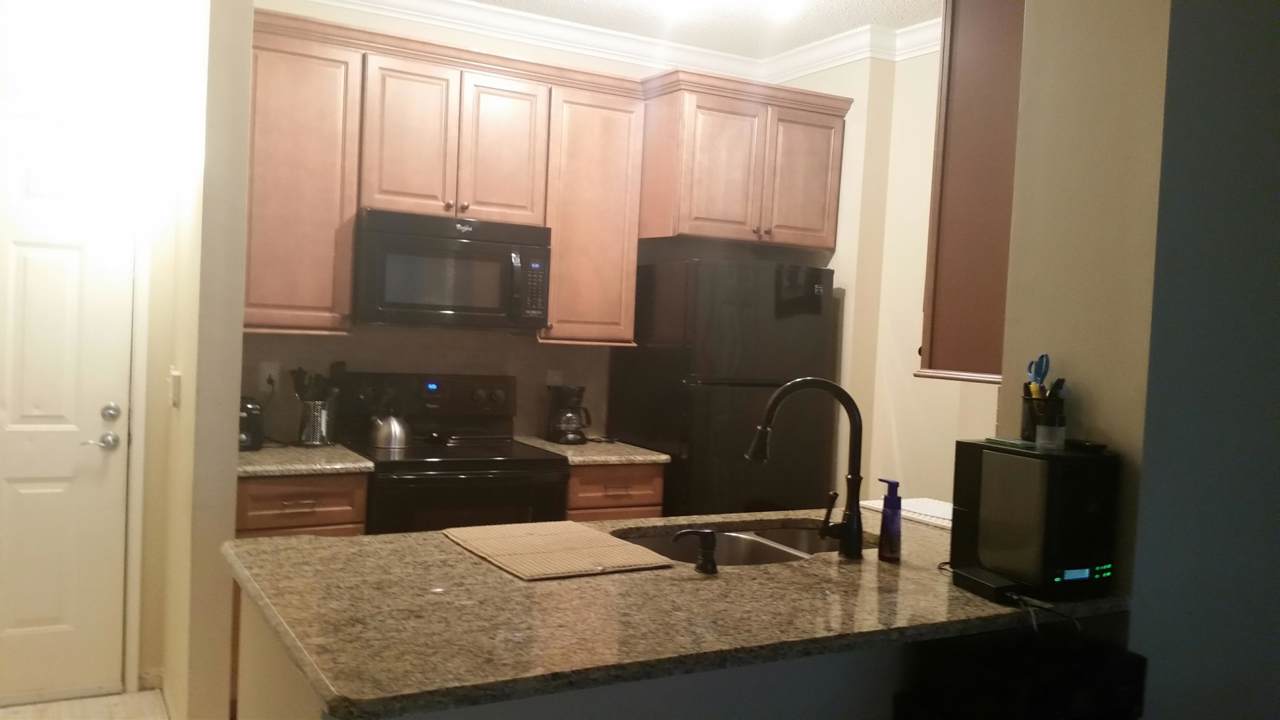 720 Sapodilla Avenue - Photo 1