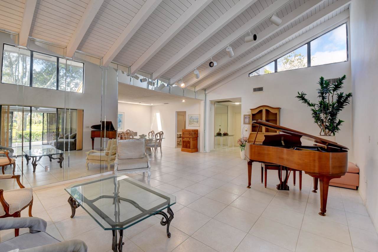 8515 Casa Del Lago - Photo 1