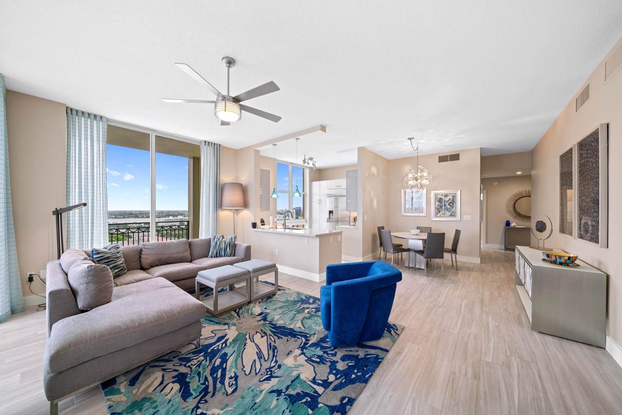 550 Okeechobee Boulevard - Photo 1