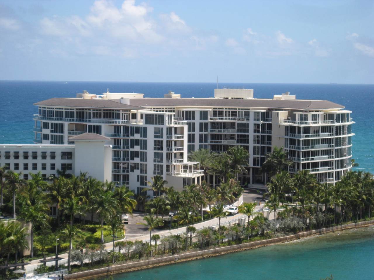 1000 Ocean Boulevard - Photo 1