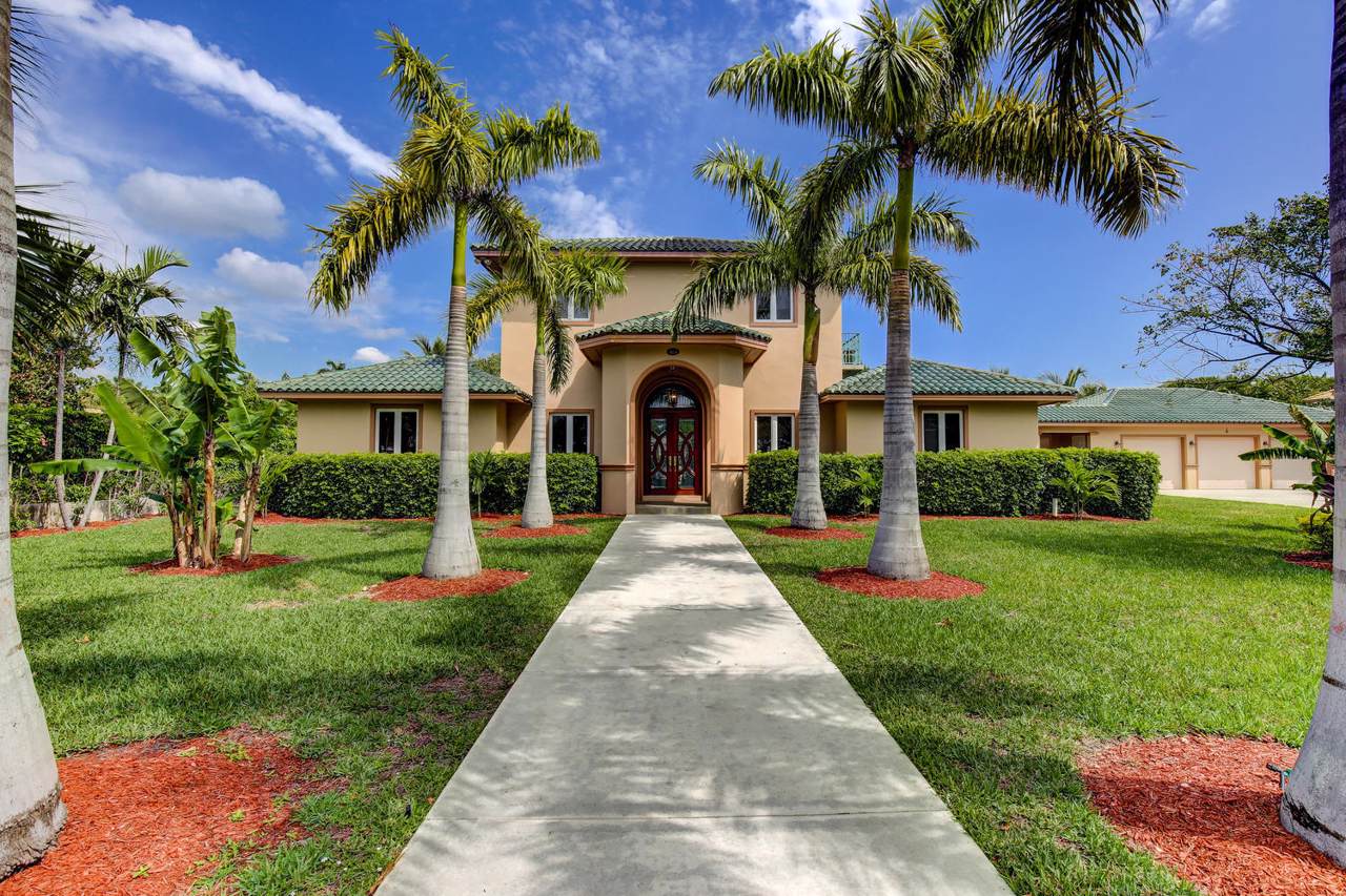 804 Marbella Lane - Photo 1