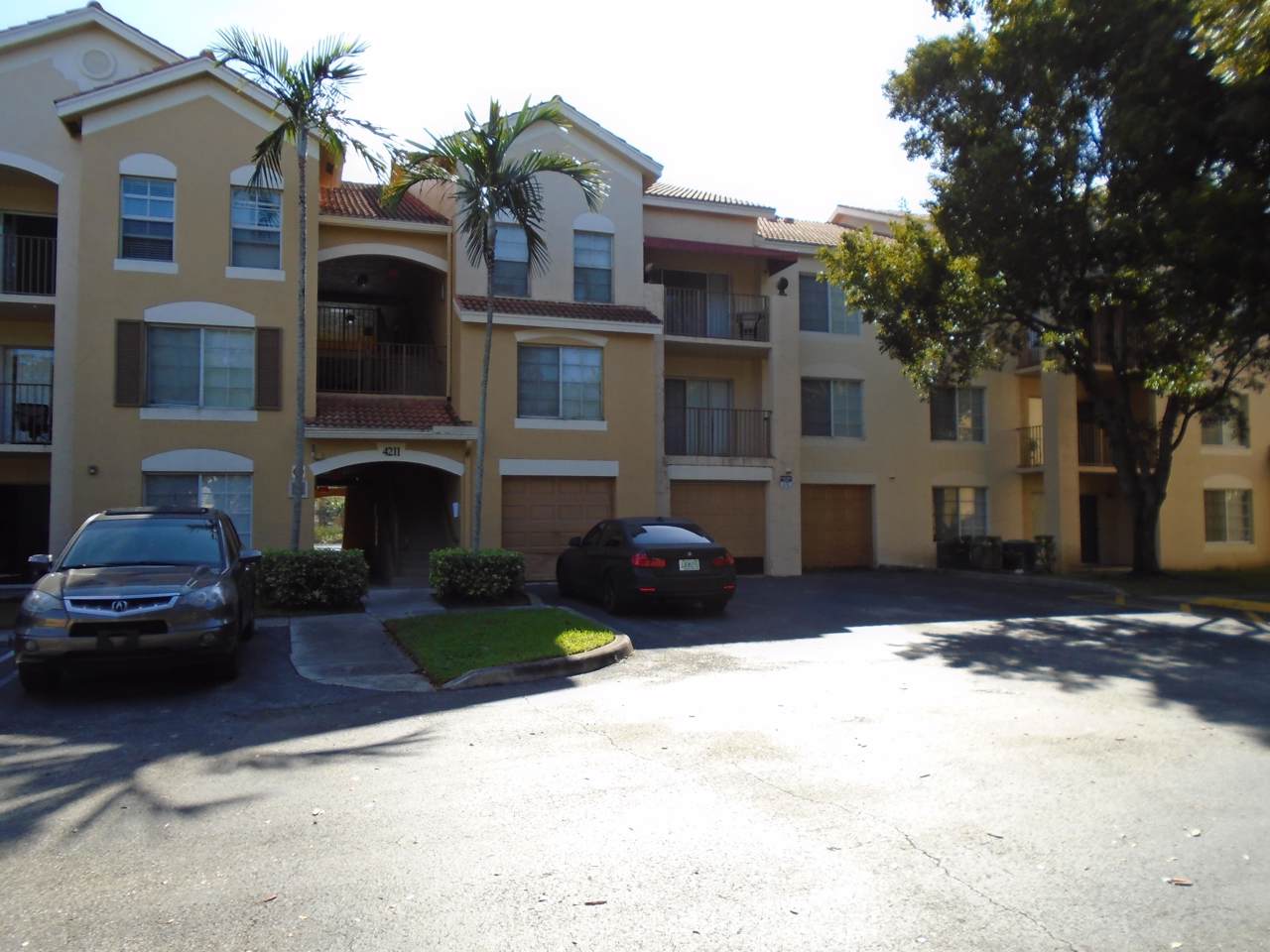 4211 San Marino Boulevard - Photo 1