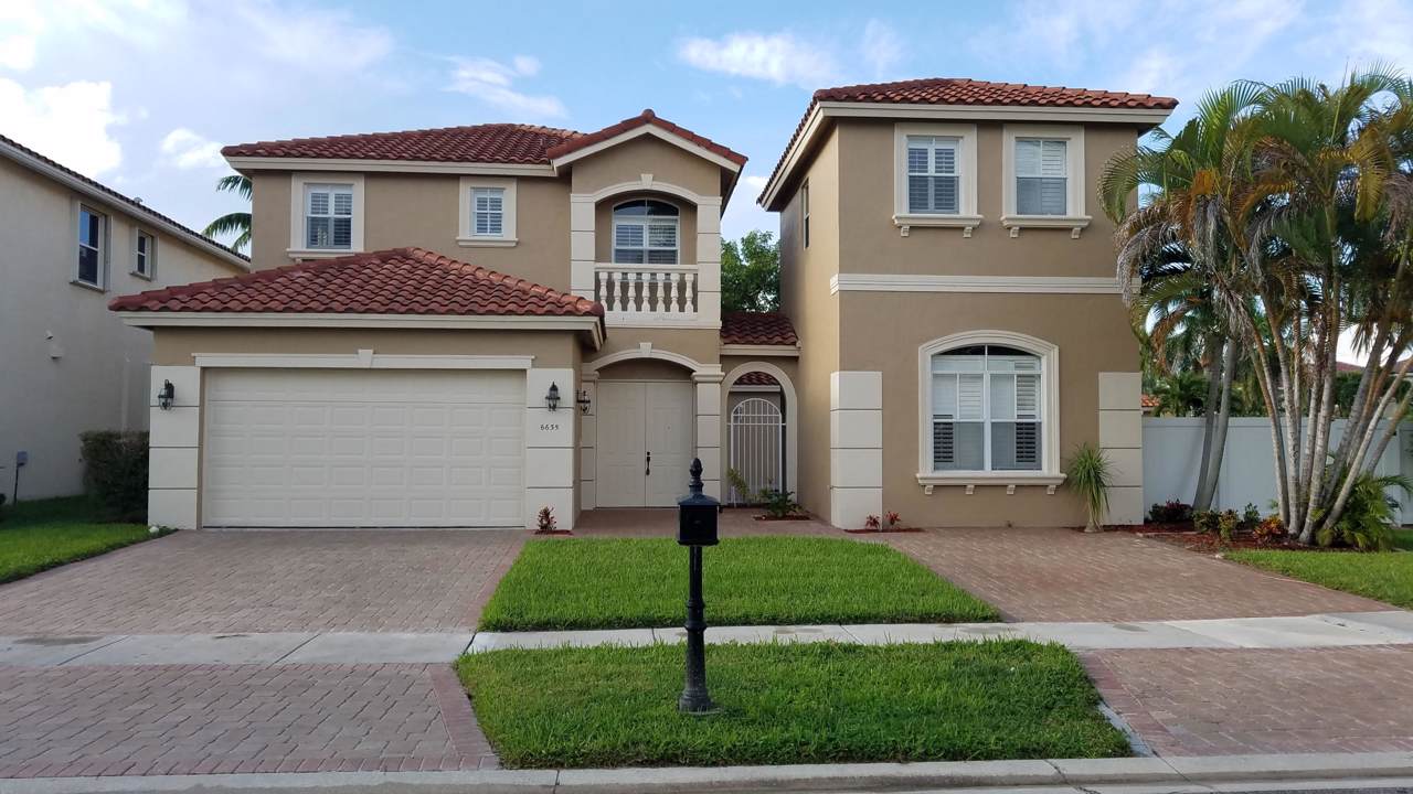 6635 Houlton Circle - Photo 1
