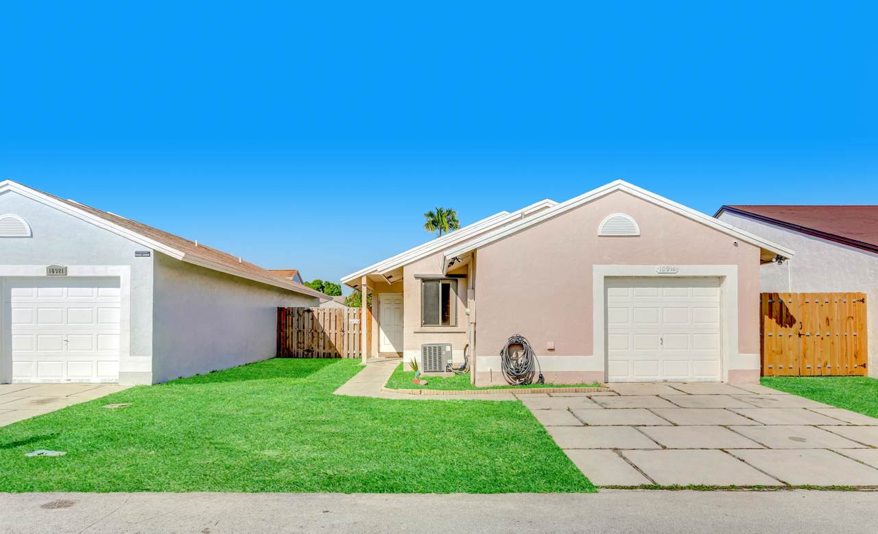 10911 12th Street - Photo 1