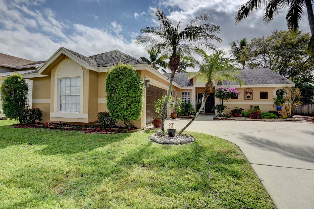 6039 Terra Rosa Circle - Photo 1