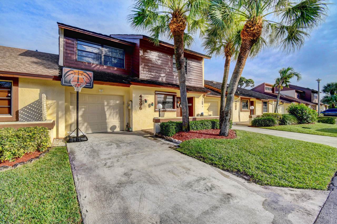 4396 Rende Lane - Photo 1