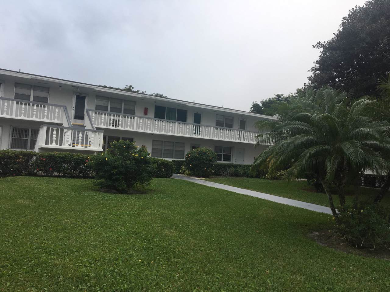 26 Windsor Drive - Photo 1