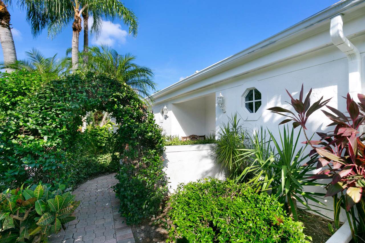 3702 Captains Way - Photo 1