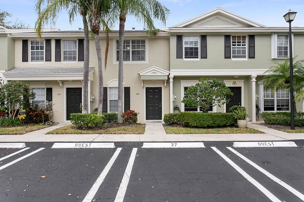 905 Kokomo Key Lane - Photo 1