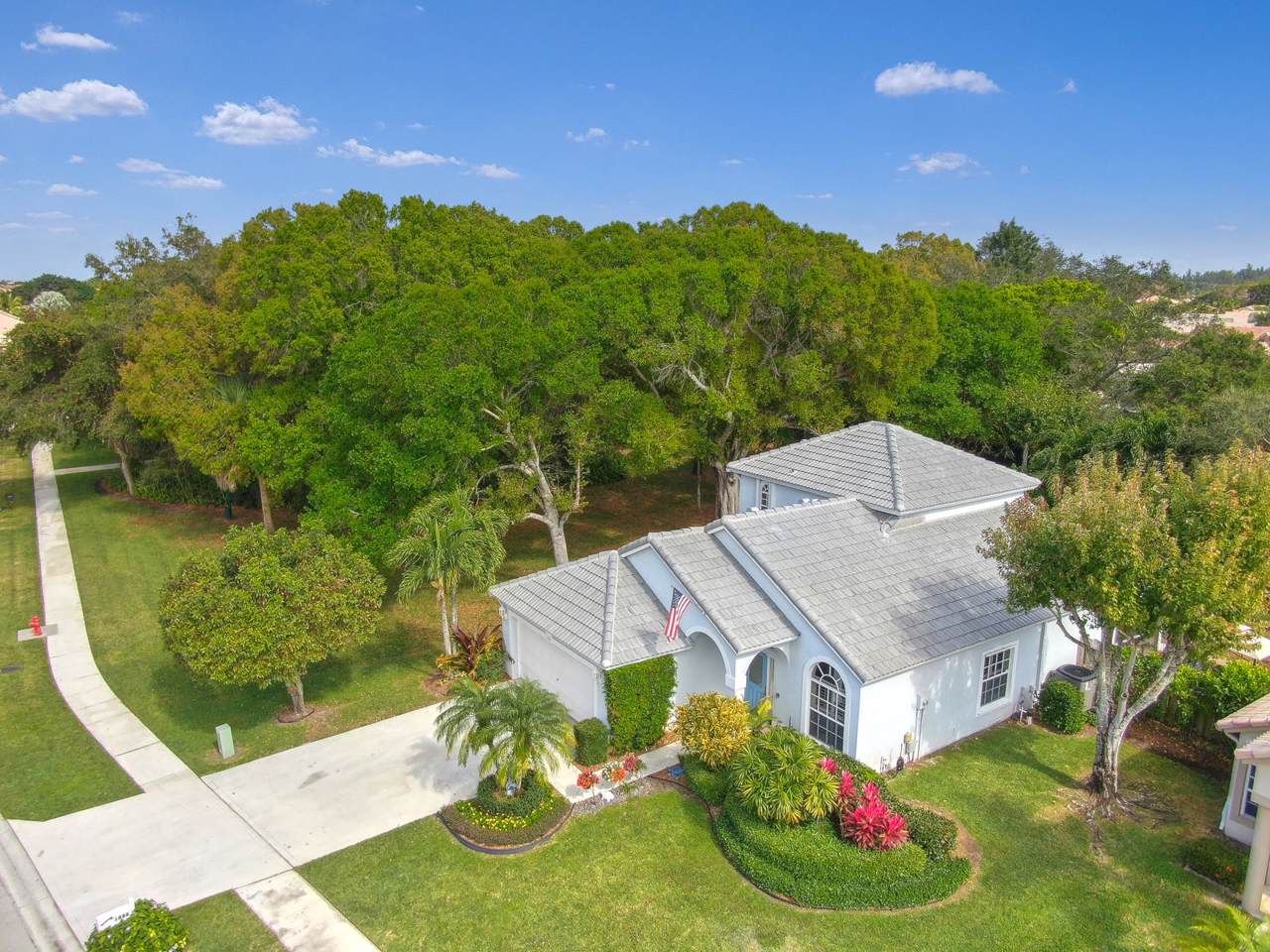 1866 Oak Berry Circle - Photo 1
