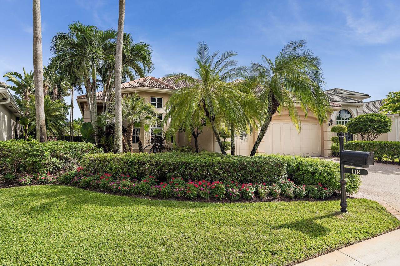 118 Banyan Isle Drive - Photo 1