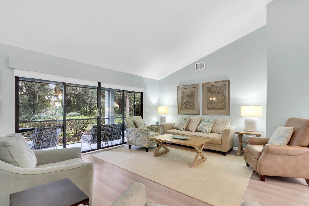 4705 Lorne Court - Photo 1
