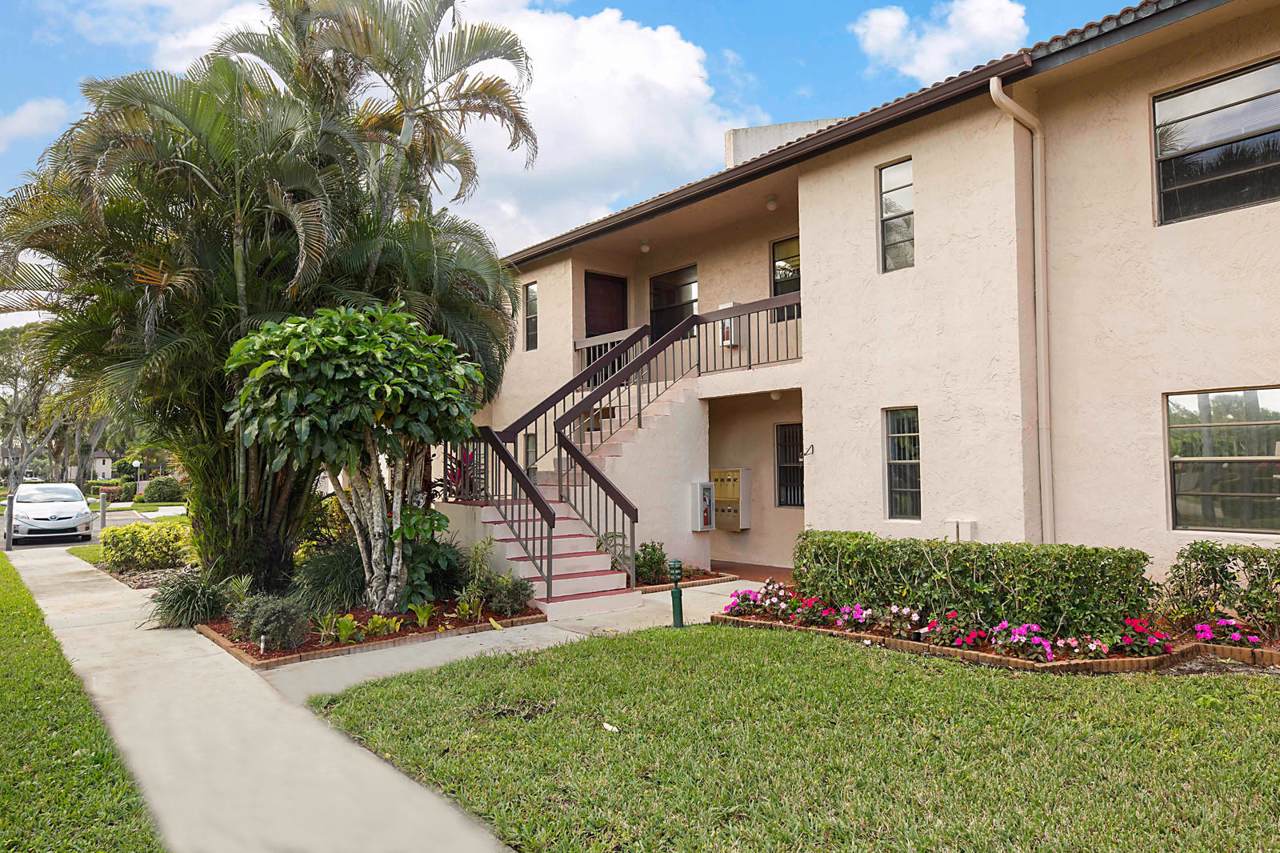9280 Vista Del Lago - Photo 1