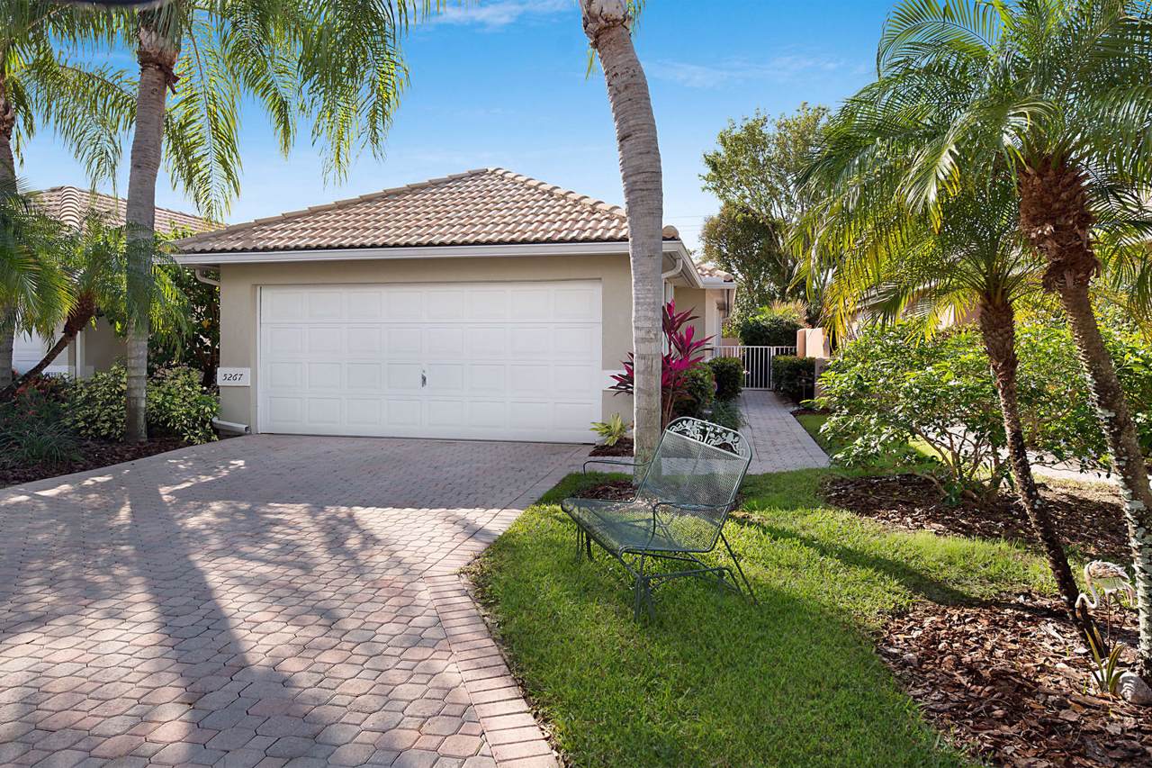 5267 Grande Palm Circle Circle - Photo 1