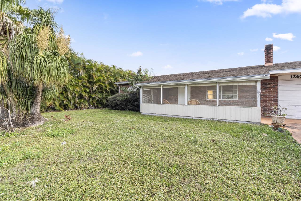 1265 Airoso Boulevard - Photo 1