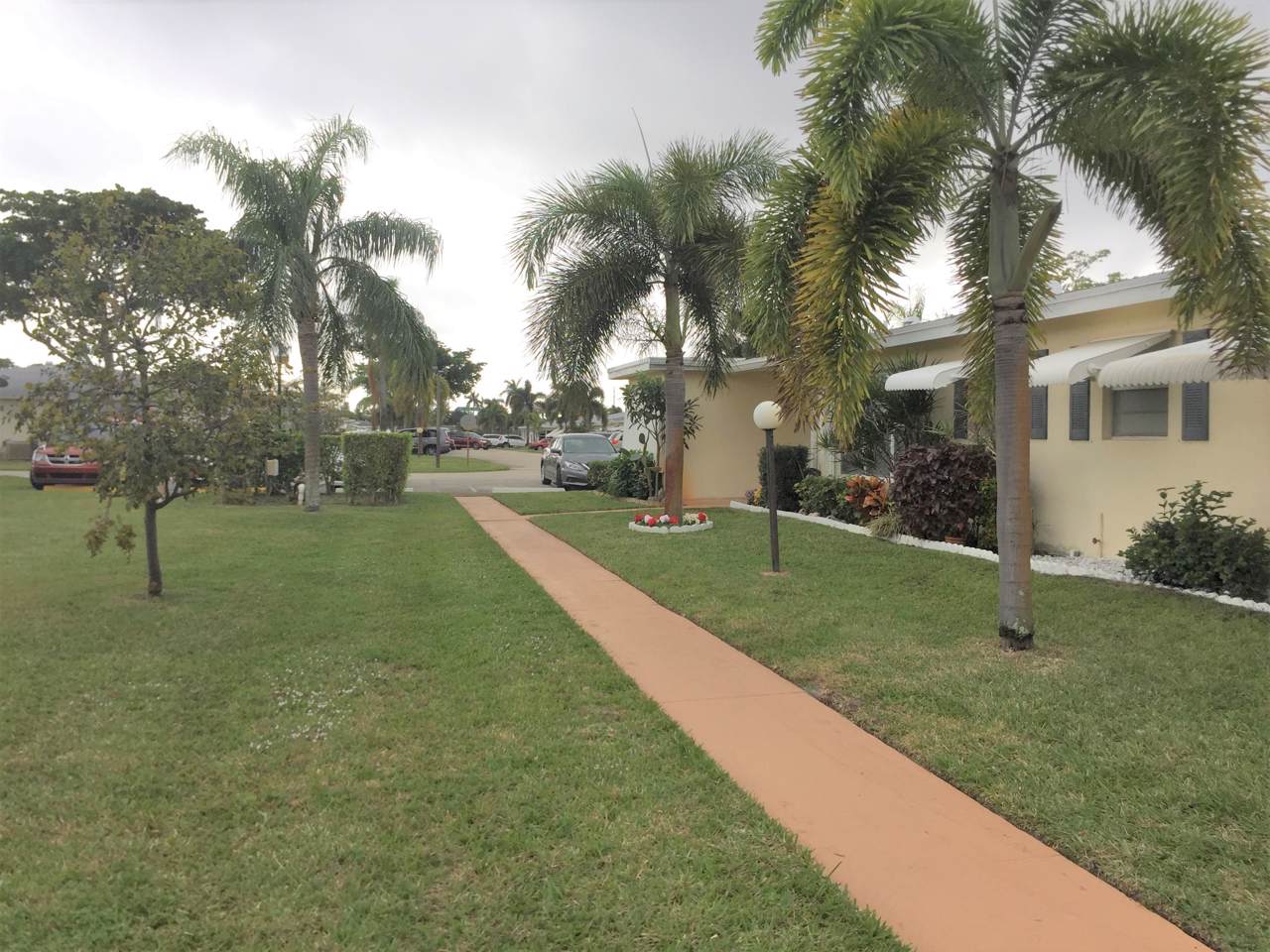 301 Pine Point Drive - Photo 1
