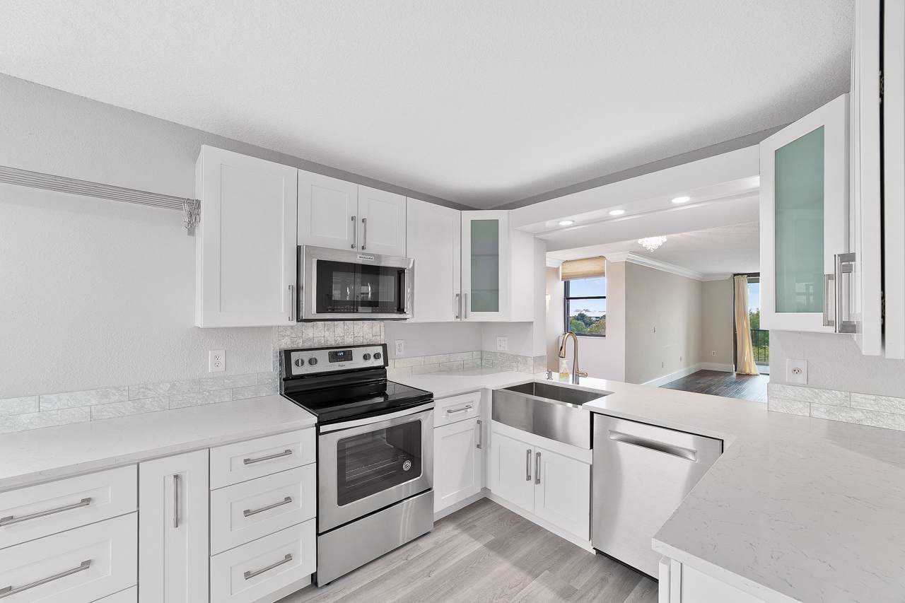 6530 Boca Del Mar Drive - Photo 1