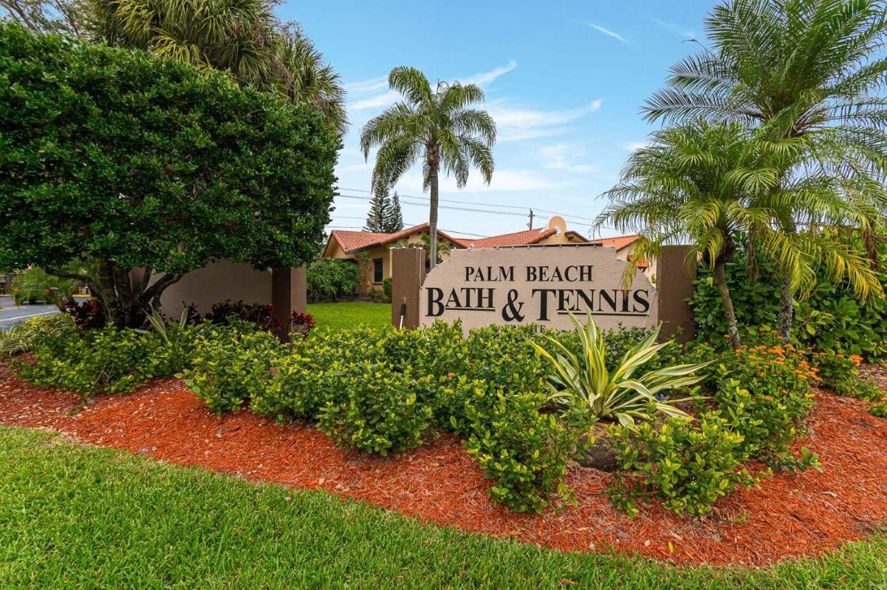 5211 Grande Palm Circle - Photo 1