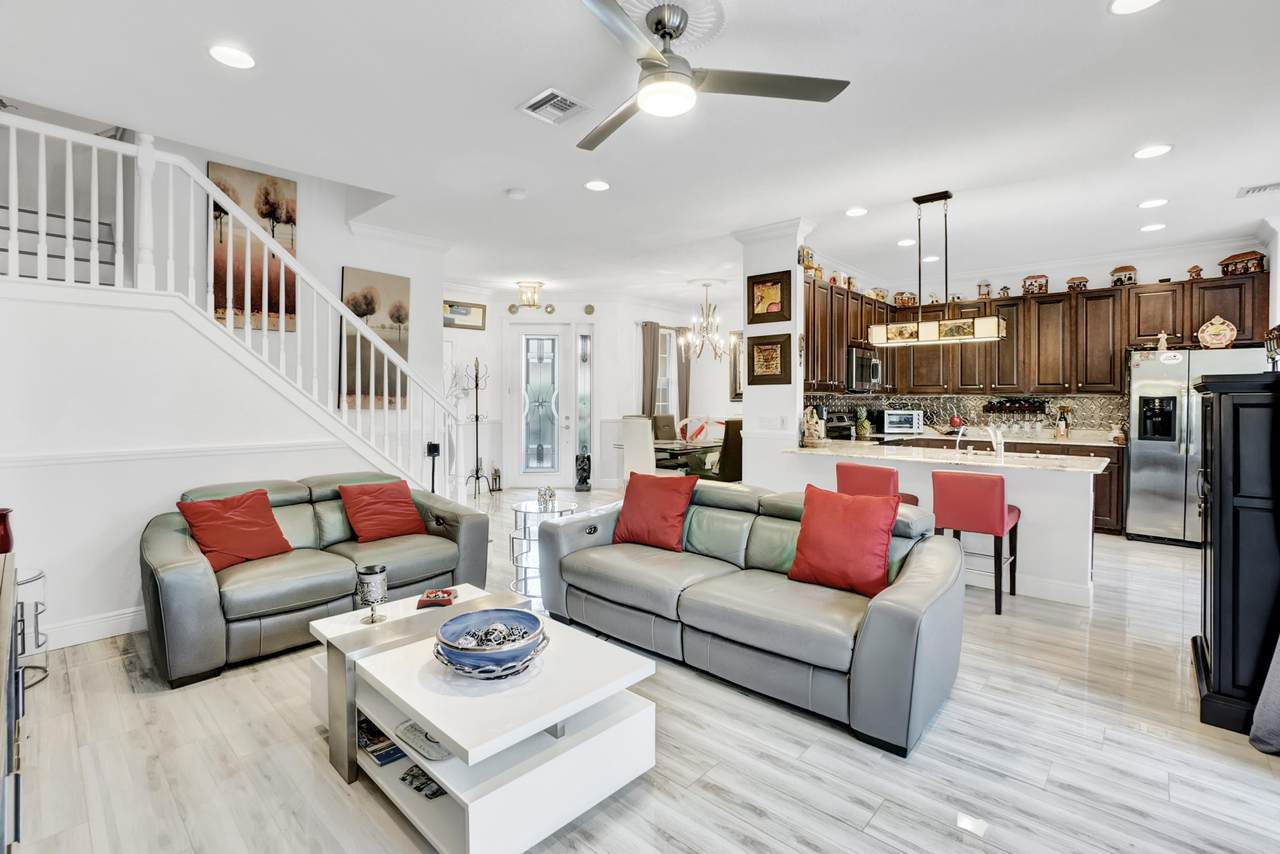 5070 Dulce Court - Photo 1